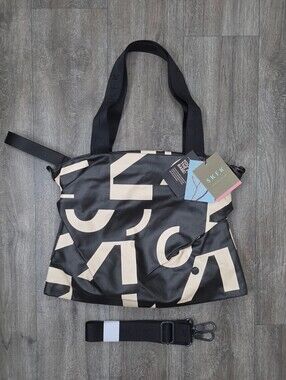 SKFK Nit Bag*NWT*